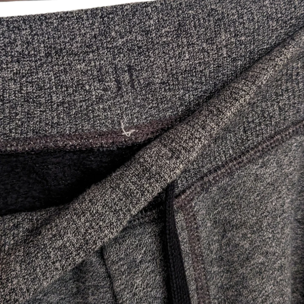 Lululemon Hustle Pant - Picture 6 of 6